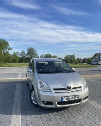 Toyota Corolla Verso cena 10900 przebieg: 211542, rok produkcji 2005 z Gołańcz małe 436